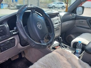 2005 Toyota Land Cruiser 100 Series Рестайлинг 2, чёрный, 2100000 рублей, вид 4
