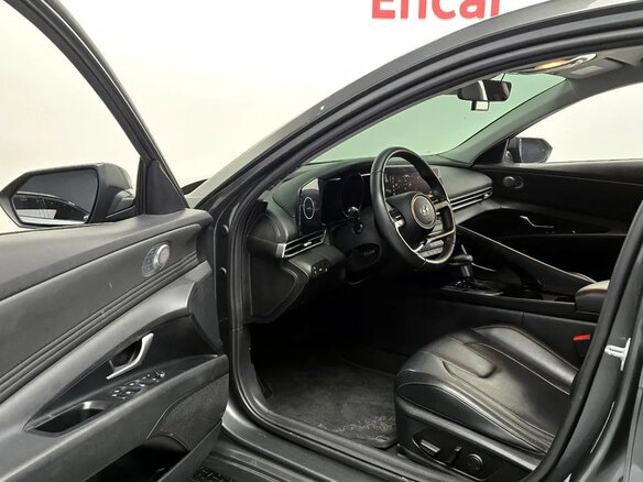 2022 Hyundai Avante VII, серый, 1690095 рублей - вид 6