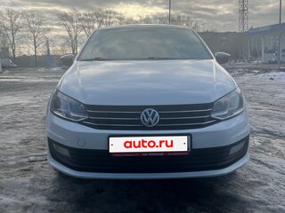 2017 Volkswagen Polo V Рестайлинг, белый, 1200000 рублей, вид 1