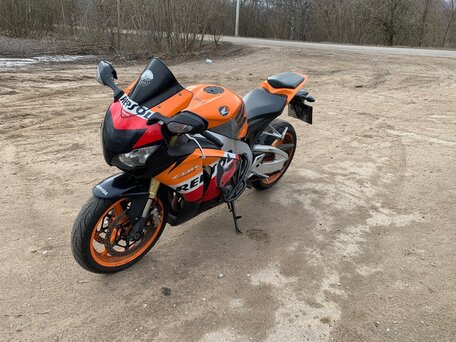 2011 Honda CBR 1000 RR/RA Fireblade, золотистый, 830000 рублей, вид 1