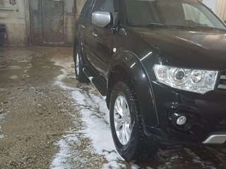 2014 Mitsubishi Pajero Sport II Рестайлинг, чёрный, 2100000 рублей, вид 2