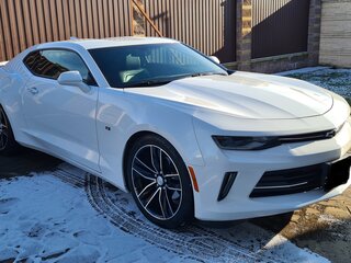 2017 Chevrolet Camaro VI, белый, 2800000 рублей, вид 2