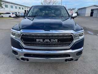 2023 Ram 1500 Crew Cab V, голубой, 8273974 рублей, вид 3