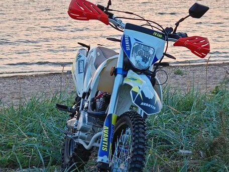 2020 Avantis FX 250, белый, 172000 рублей, вид 2
