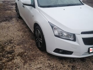 2011 Chevrolet Cruze I, белый, 720000 рублей, вид 2