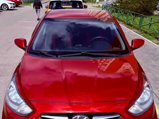 2011 Hyundai Solaris I, красный, 820000 рублей, вид 2