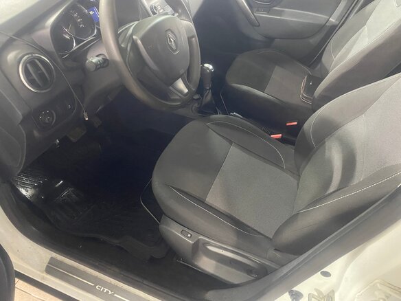 2019 Renault Logan Stepway II Рестайлинг, белый, 1250000 рублей - вид 7