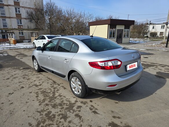 2013 Renault Fluence I Рестайлинг, серебристый, 950000 рублей - вид 6