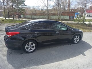 2013 Hyundai i40 I, чёрный, 1300000 рублей, вид 3