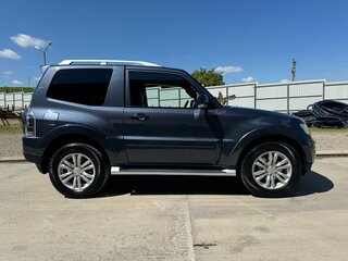 2008 Mitsubishi Pajero IV, серый, 2250000 рублей, вид 5