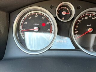 2010 Opel Astra GTC H Рестайлинг, голубой, 900000 рублей, вид 5