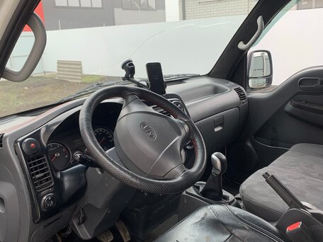 2009 Kia Bongo, белый, 780000 рублей, вид 3