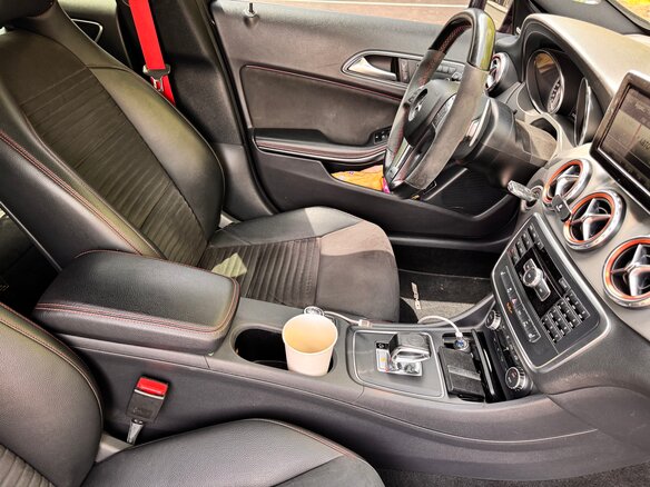 2014 Mercedes-Benz GLA AMG 45 AMG I (X156), фиолетовый, 2500000 рублей - вид 16