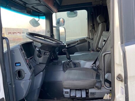 2012 Scania P-series, белый, 4500000 рублей, вид 2