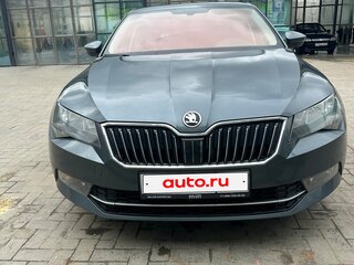 2019 Skoda Superb III, серый, 1820000 рублей, вид 1
