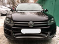 2014 Volkswagen Touareg II, чёрный - вид 1