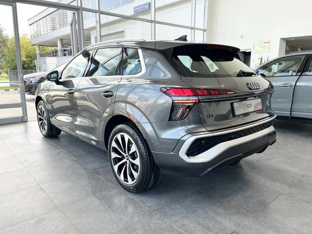Audi Q3 III (FJ)