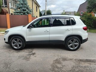 2016 Volkswagen Tiguan I Рестайлинг, белый, 1700000 рублей, вид 5
