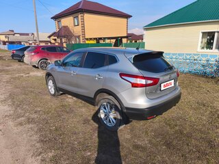 2014 Nissan Qashqai II, белый, 1050000 рублей, вид 3