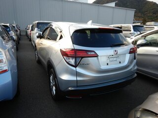 2014 Honda Vezel I, серый, 1750000 рублей, вид 2