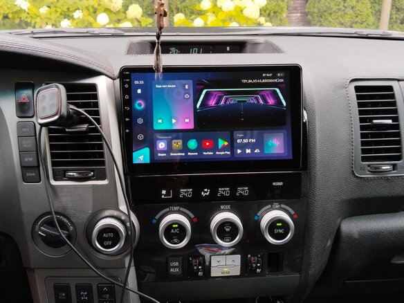 2012 Toyota Sequoia II, чёрный - вид 21