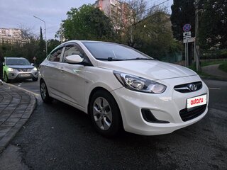 2013 Hyundai Solaris I, белый, 500000 рублей, вид 1