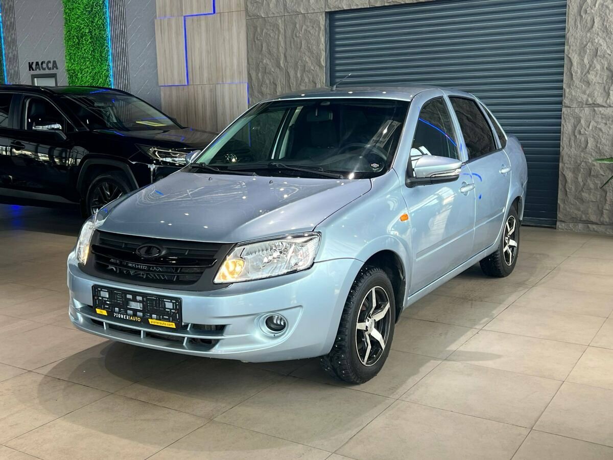 Открыть фотографии: Lada (ВАЗ) Granta I