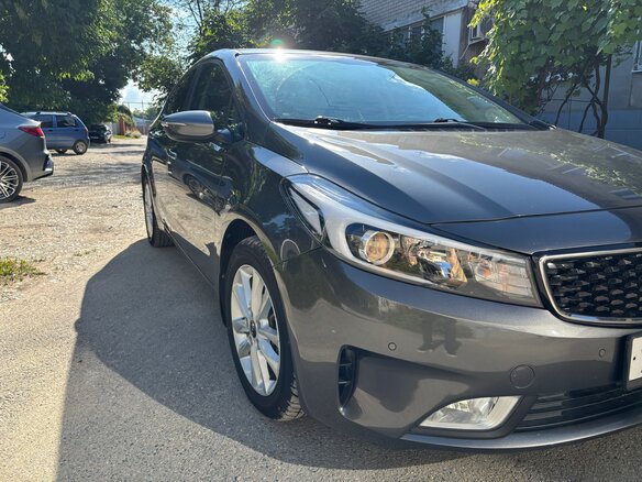 2017 Kia Cerato III Рестайлинг (Classic), серый, 1590000 рублей - вид 21