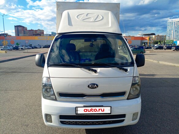 2013 Kia Bongo, белый, 900000 рублей - вид 4