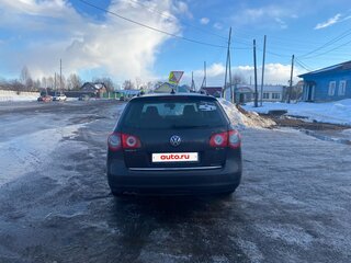 2009 Volkswagen Passat B6, коричневый, 600000 рублей, вид 3