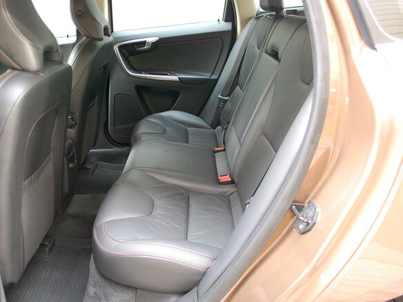 2012 Volvo XC60 I, коричневый - вид 7