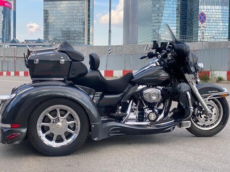 2007 Harley-Davidson Tri Glide, чёрный, 1600000 рублей, вид 4
