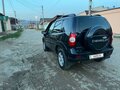 2017 Chevrolet Niva I Рестайлинг, чёрный - вид 4