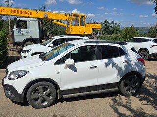 2013 Opel Mokka I, белый, 1050000 рублей, вид 4