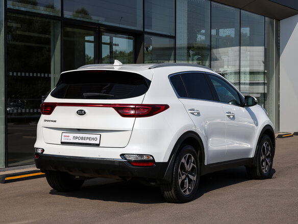 2018 Kia Sportage IV Рестайлинг, белый - вид 4