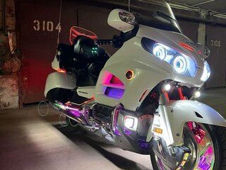 2017 Honda GL 1800 Gold Wing, белый, 2500000 рублей, вид 1
