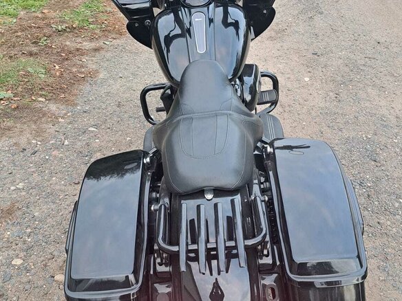 2018 Harley-Davidson Road Glide, чёрный, 1605846 рублей - вид 6