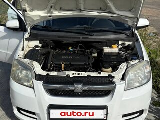 2011 Chevrolet Aveo I Рестайлинг, белый, 550000 рублей, вид 3