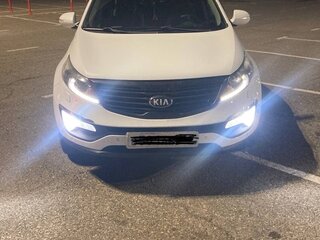 2013 Kia Sportage III, белый, 1500000 рублей, вид 3