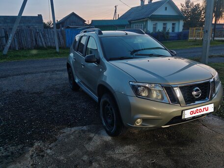 2015 Nissan Terrano III (D10), серый, 900000 рублей, вид 3