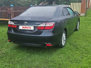 2015 Toyota Camry VII (XV50) Рестайлинг, синий, 1370000 рублей, вид 2