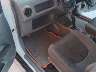 2010 Mazda Familia Y12, белый, 590000 рублей, вид 5