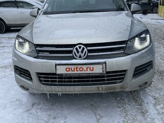 2014 Volkswagen Touareg II, золотистый, 2600000 рублей, вид 1