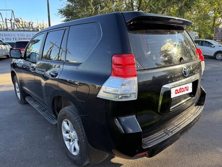 2013 Toyota Land Cruiser Prado 150 Series, чёрный, 2400000 рублей, вид 3
