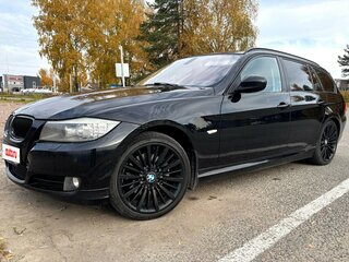 2010 BMW 3 серии 318d V (E90/E91/E92/E93) Рестайлинг, чёрный, 1150000 рублей, вид 4