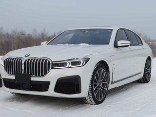 2020 BMW 7 серии 745e VI (G11/G12) Рестайлинг, белый, 5100000 рублей, вид 2