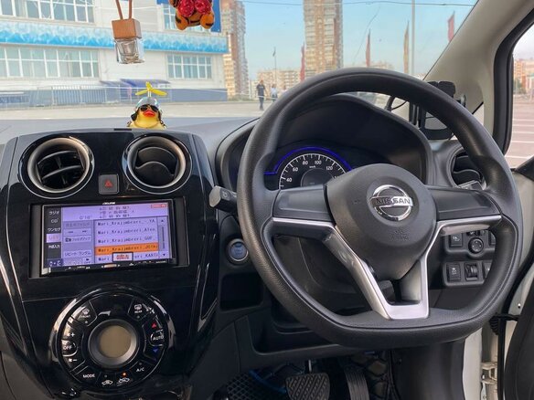 2018 Nissan Note e-Power II Рестайлинг, белый, 1150000 рублей - вид 15