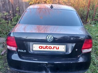 2014 Volkswagen Polo V, чёрный, 330000 рублей, вид 4
