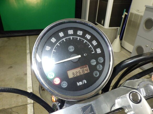 2012 Honda Shadow 750, белый, 599000 рублей - вид 6