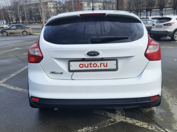2014 Ford Focus III, белый, 700000 рублей - вид 7